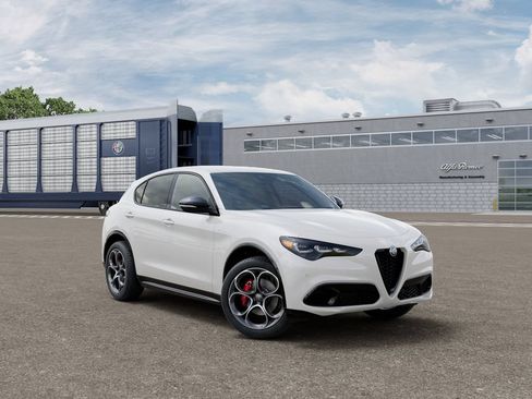 New 2026 Alfa Romeo Stelvio Sprint AWD/4WD image 5