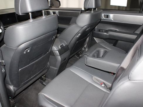 Used 2025 Hyundai Santa Fe SEL AWD/4WD image 20