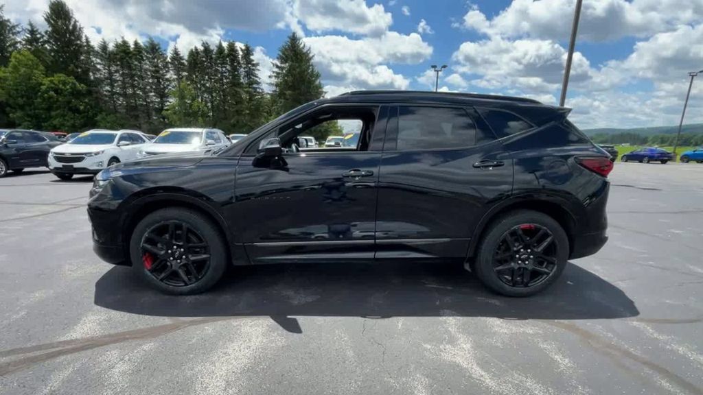 Used 2022 Chevrolet Blazer RS AWD/4WD image 5