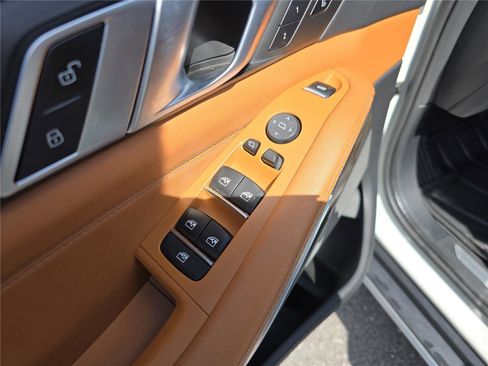 Used 2021 BMW X5 xDrive40i w/ Executive Package image 20