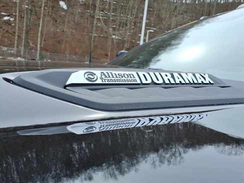 Used 2026 Chevrolet Silverado 2500 ZR2 w/ LPO, Dark Essentials Package image 13