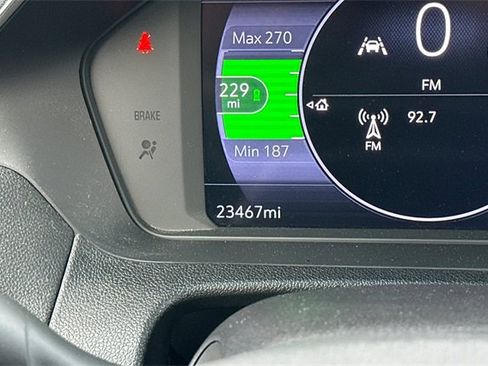 Used 2022 Chevrolet Bolt LT w/ Infotainment Package image 30