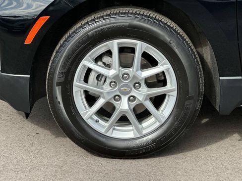 Certified 2024 Chevrolet Equinox LT w/ LPO, Floor Liner Package FWD image 8