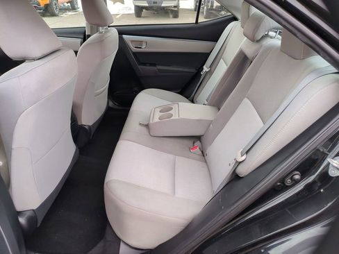 Used 2016 Toyota Corolla LE image 18