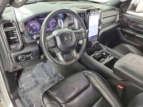 Used 2024 RAM 1500 Limited AWD/4WD image 18