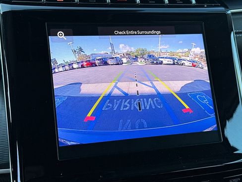 Used 2024 Jeep Grand Cherokee L Laredo image 19