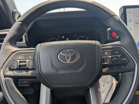 New 2026 Toyota 4Runner TRD Off-Road Premium w/ Tow Technology Package AWD/4WD image 21