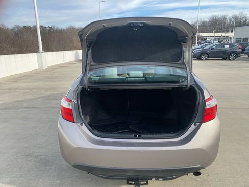 Used 2014 Toyota Corolla LE image 16
