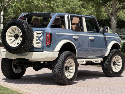 Used 2025 Ford Bronco Outer Banks AWD/4WD image 22