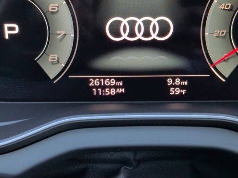 Used 2023 Audi SQ5 Prestige w/ Prestige Package image 14