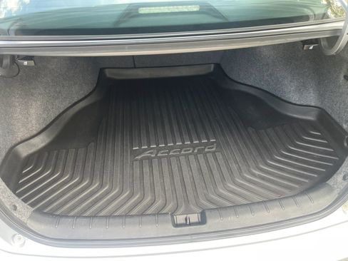 Used 2017 Honda Accord EX image 15