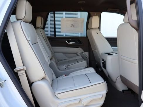 New 2026 GMC Yukon Denali AWD/4WD image 21