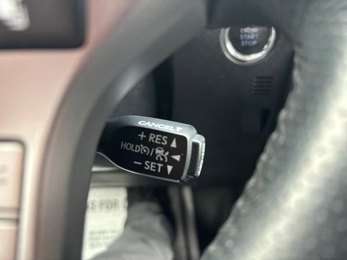 Used 2022 Toyota 4Runner SR5 image 20