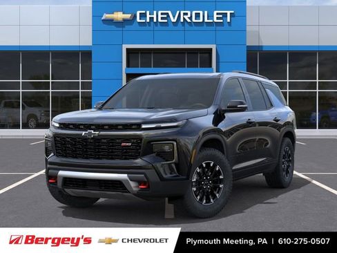 New 2026 Chevrolet Traverse Z71 w/ Driver Confidence Package AWD/4WD image 8
