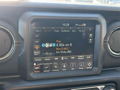 Certified 2022 Jeep Wrangler Unlimited Sahara image 39