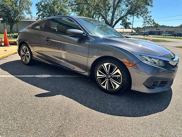 Used 2017 Honda Civic EX-T image 7