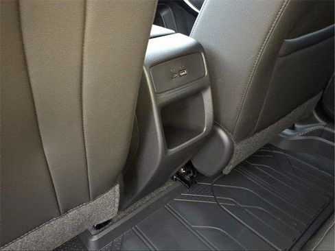 New 2026 Chevrolet Trax RS image 11