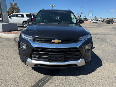 Certified 2023 Chevrolet TrailBlazer LT w/ Sun and Liftgate Package image 2