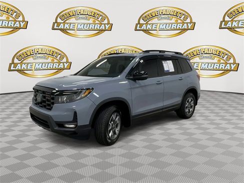 Used 2022 Honda Passport TrailSport image 7