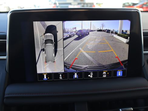 Certified 2024 Chevrolet Suburban RST w/ Luxury Package image 29