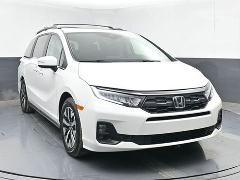 New 2026 Honda Odyssey EX-L image 2