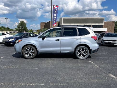 Used 2015 Subaru Forester 2.0XT Touring AWD/4WD image 5
