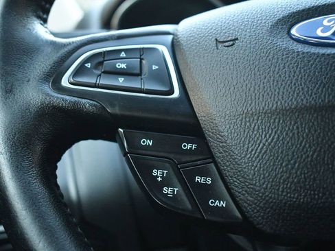 Used 2016 Ford Focus SE w/ Equipment Group 201A image 22