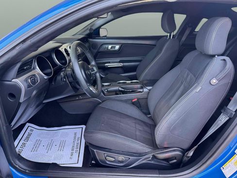 Used 2019 Ford Mustang Coupe w/ Equipment Group 101A RWD image 10