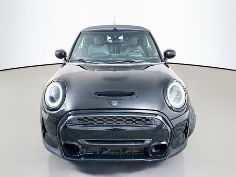 Used 2022 MINI Cooper S w/ Premium Package image 2