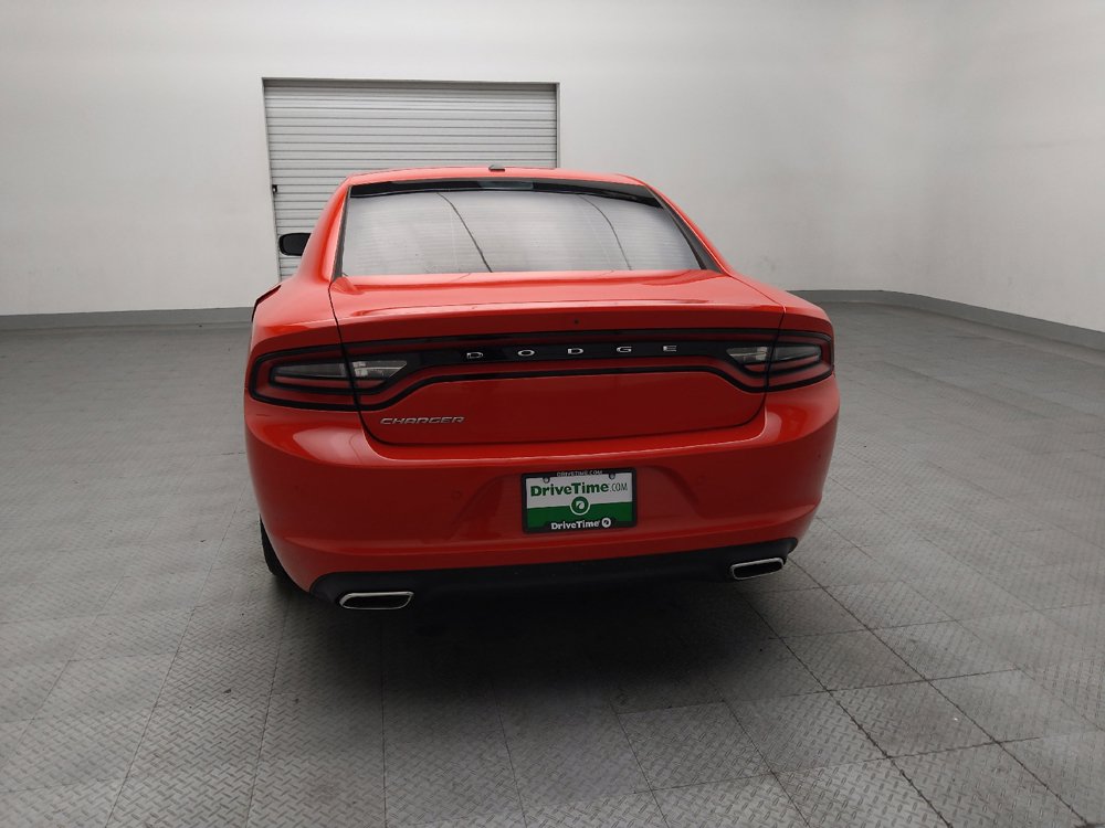 Used 2022 Dodge Charger SXT RWD image 6