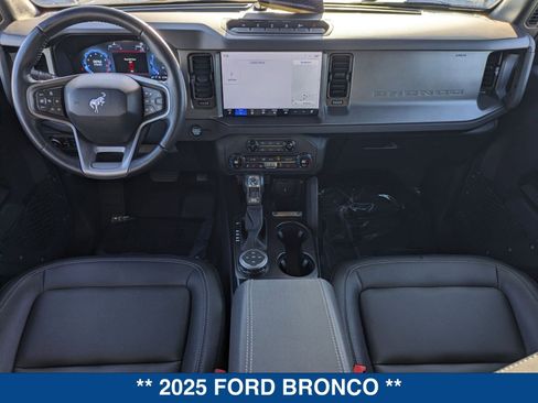 Certified 2025 Ford Bronco Badlands image 15