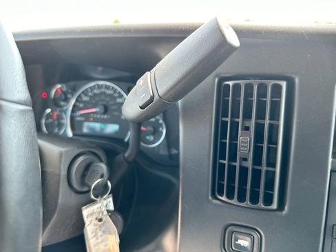 Used 2023 Chevrolet Express 3500 LS image 18