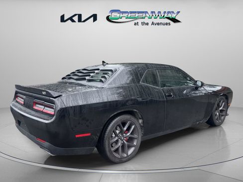Used 2021 Dodge Challenger R/T w/ Plus Package image 4