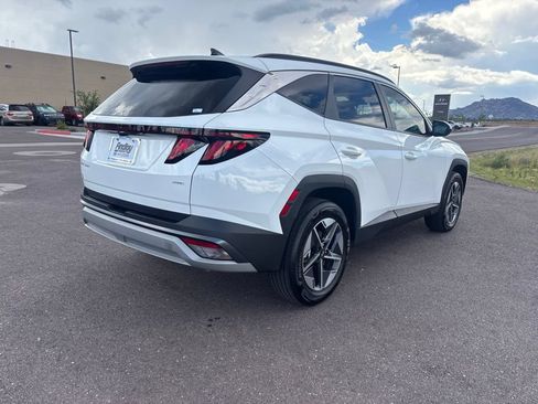 Used 2025 Hyundai Tucson SEL AWD/4WD image 6