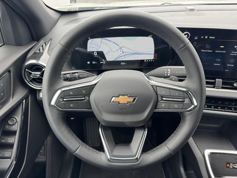 New 2026 Chevrolet Equinox LT w/ Convenience Package II image 6