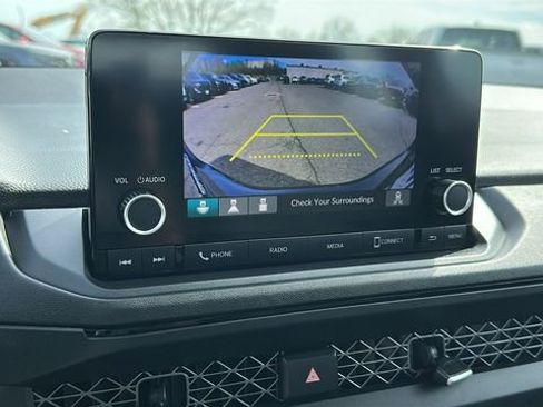 Used 2023 Honda Accord EX image 17