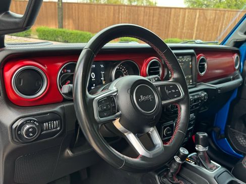 Used 2022 Jeep Gladiator Rubicon image 21