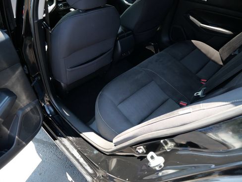 Used 2019 Nissan Altima 2.5 S FWD image 18
