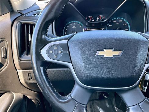 Used 2016 Chevrolet Colorado LT w/ LT Convenience Package RWD image 23