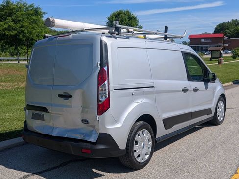 Used 2021 Ford Transit Connect XLT FWD image 4