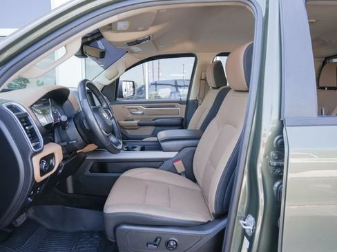 Used 2020 RAM 1500 Big Horn AWD/4WD image 23