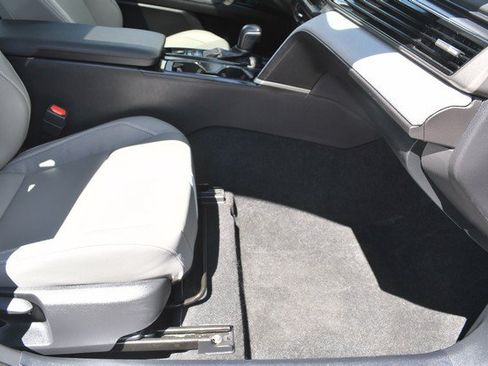 Used 2025 Toyota Camry SE w/ Multimedia Upgrade Package AWD/4WD image 26