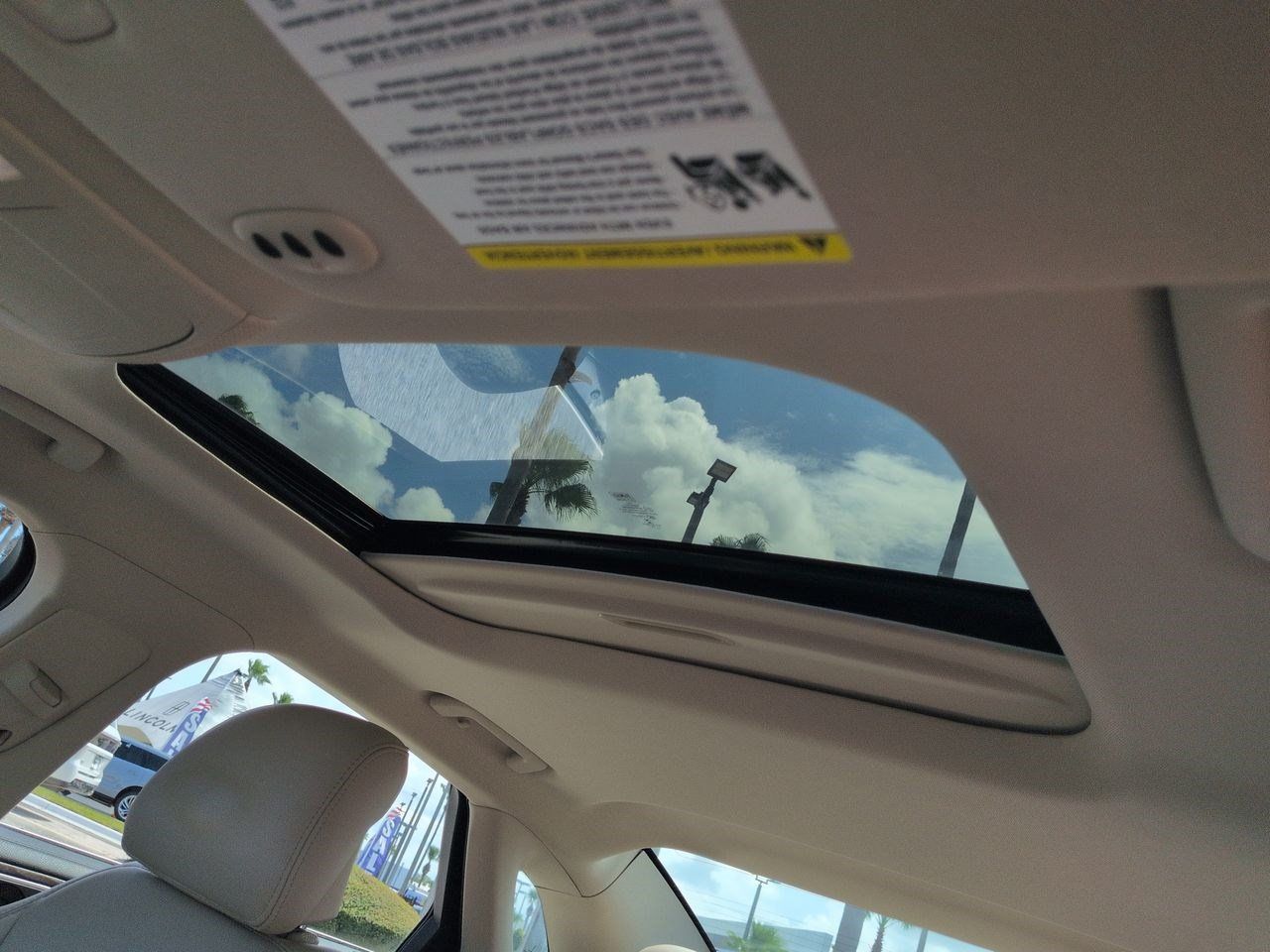 Certified 2019 Lincoln MKZ Reserve FWD image 20