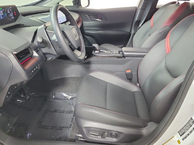Used 2026 Toyota Prius Plug-In Hybrid FWD image 19