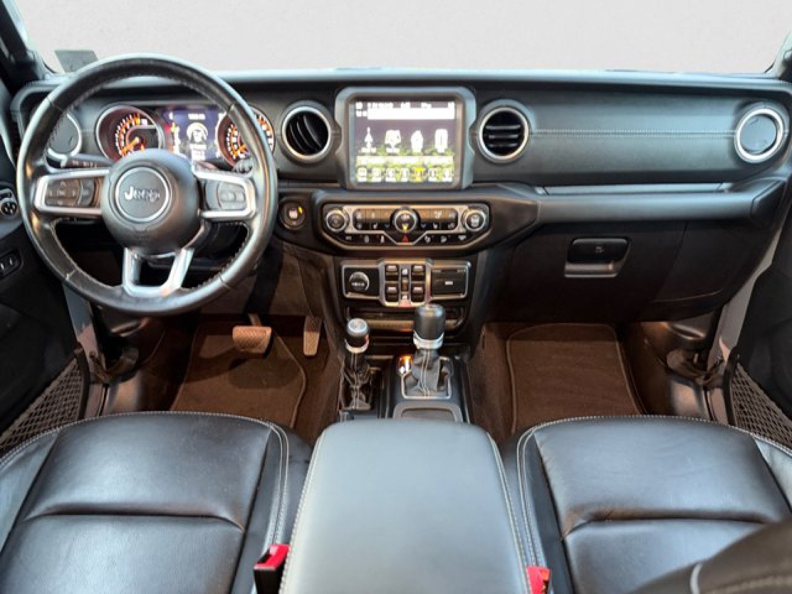 Used 2021 Jeep Wrangler Unlimited Sahara AWD/4WD image 11