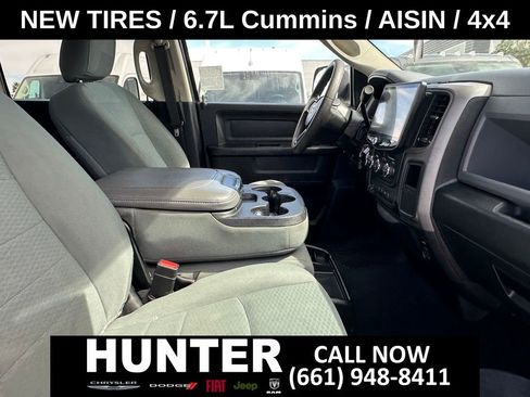 Used 2018 RAM 3500 Tradesman w/ Chrome Appearance Group image 16