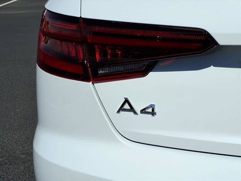Used 2019 Audi A4 2.0T Premium w/ Convenience Package image 12