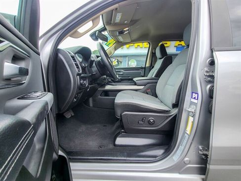 Used 2019 RAM 1500 Big Horn image 12