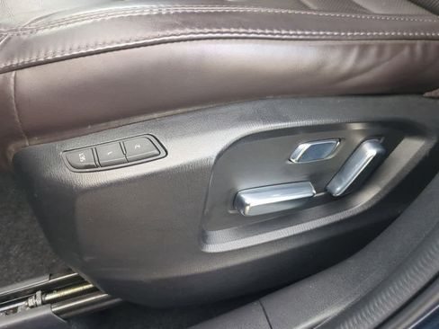 Certified 2022 MAZDA CX-5 Signature image 16