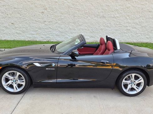 Used 2009 BMW Z4 sDrive35i RWD image 33